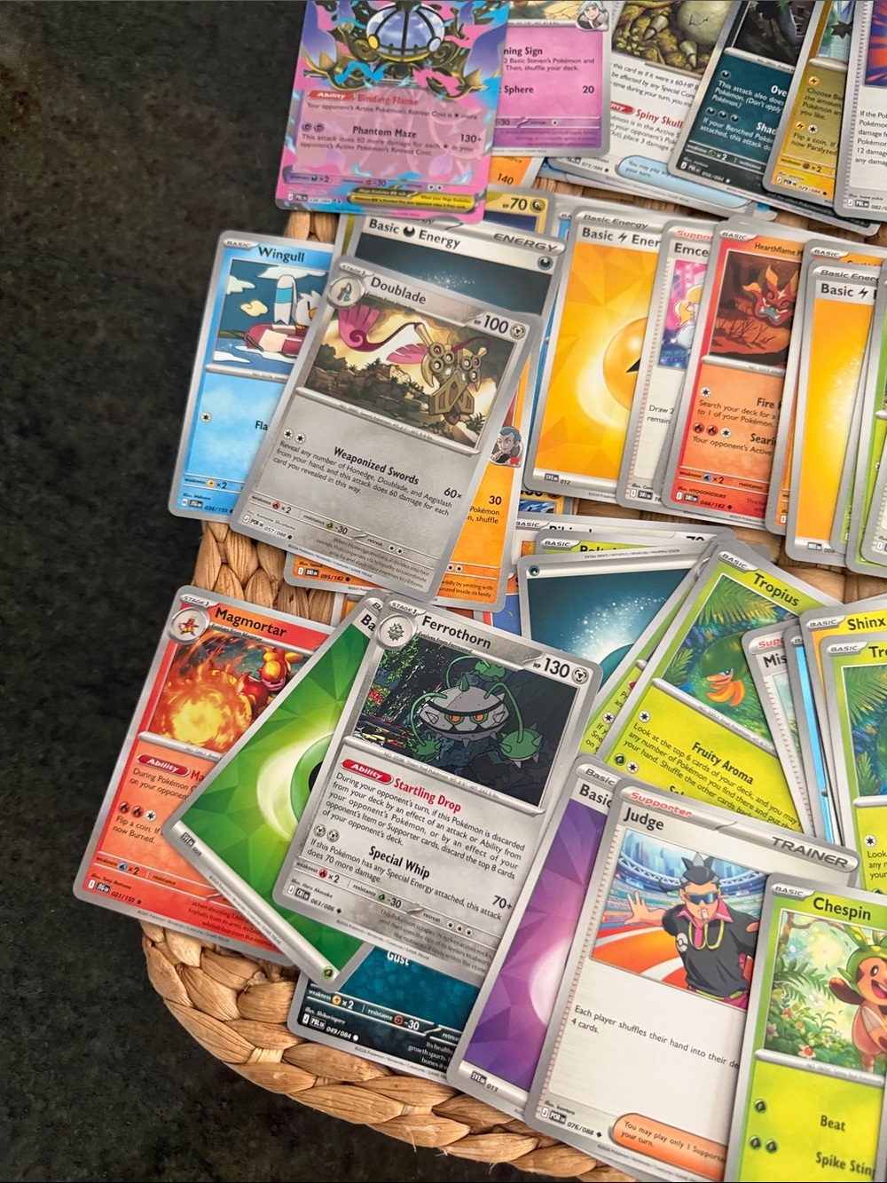100 plus POKEMON Trading Card Lot - Assorted  Cards EX, Trainer, Energy BUNDLE - Picture 7 of 7